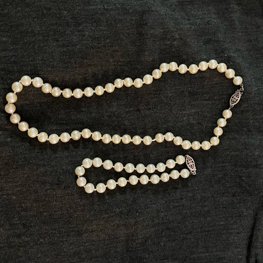 Genuine Pearl Necklace and Bracelet